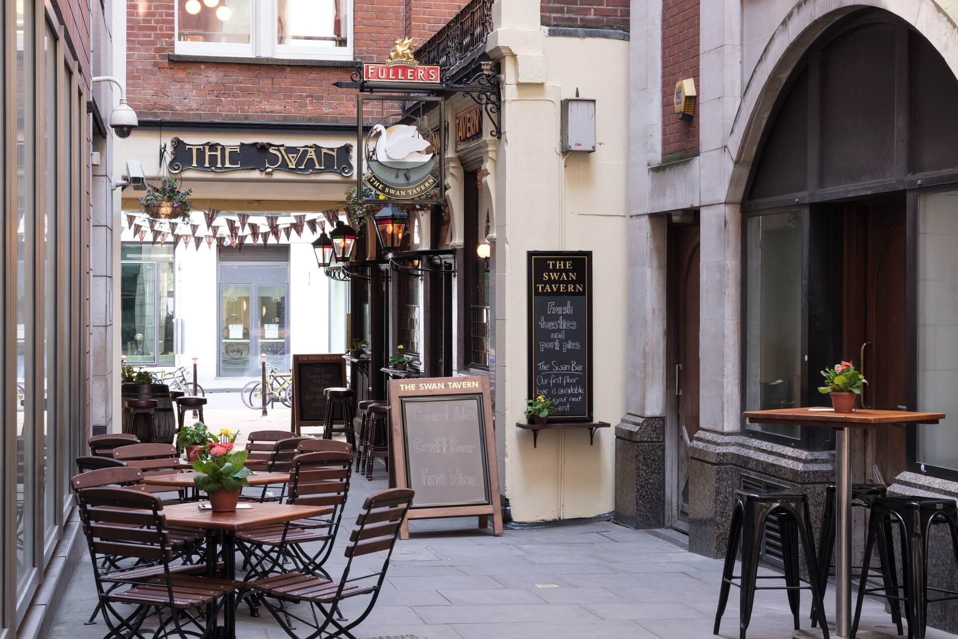 The Swan Tavern, EC3
