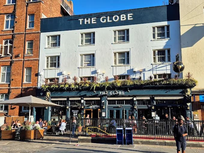 Globe