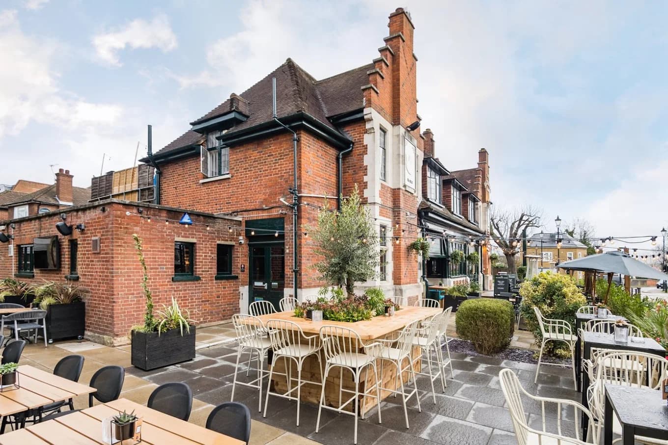 The Salisbury Arms