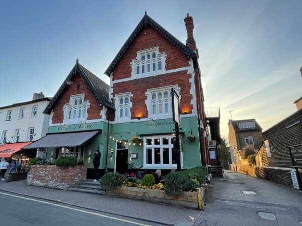 The Prince Of Wales, KT8 9EU