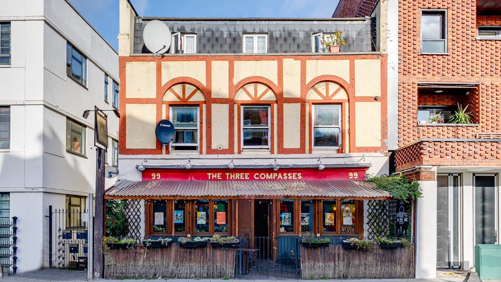 The Three Compasses, Dalston