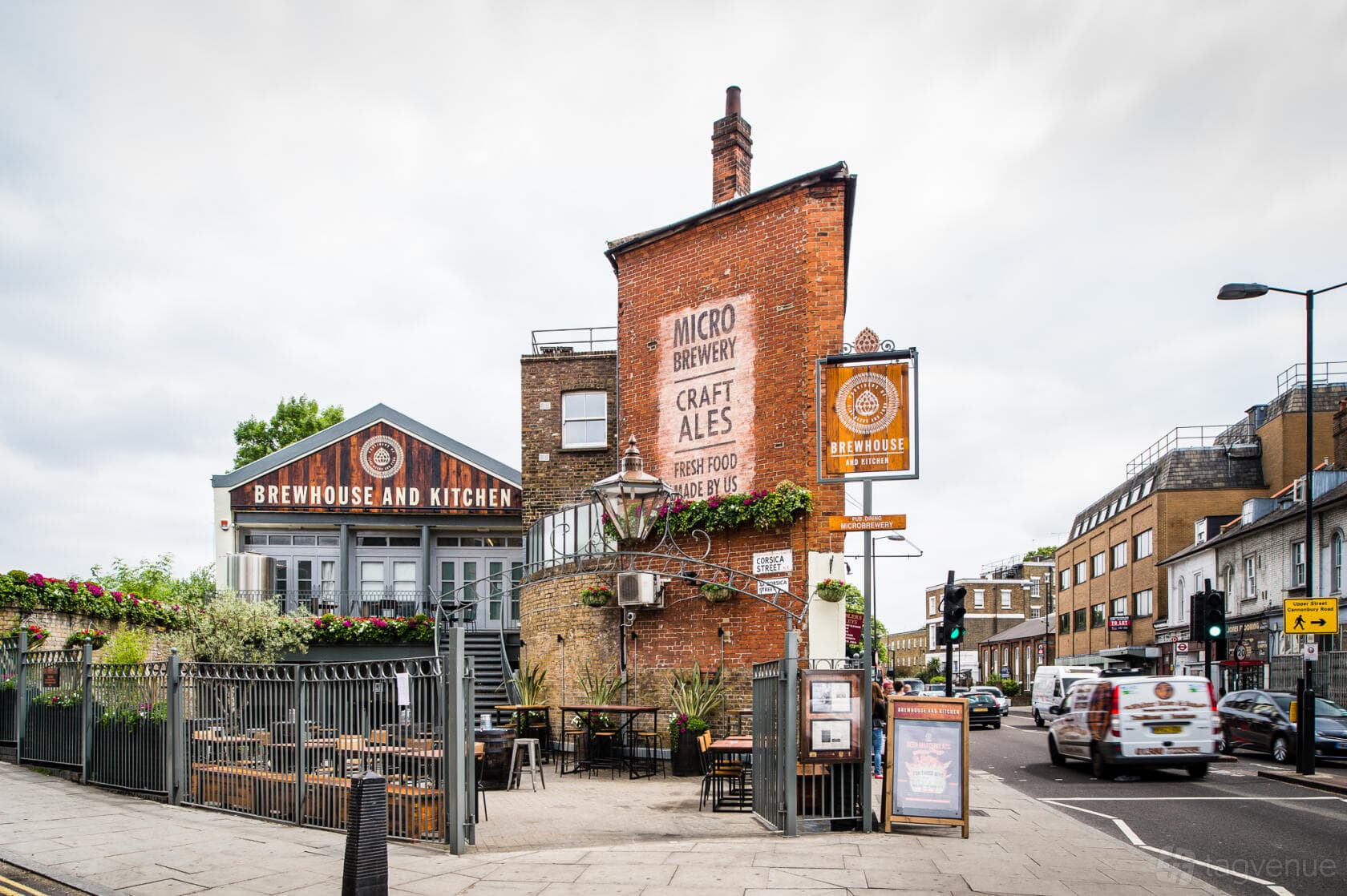 Brewhouse & Kitchen - Highbury