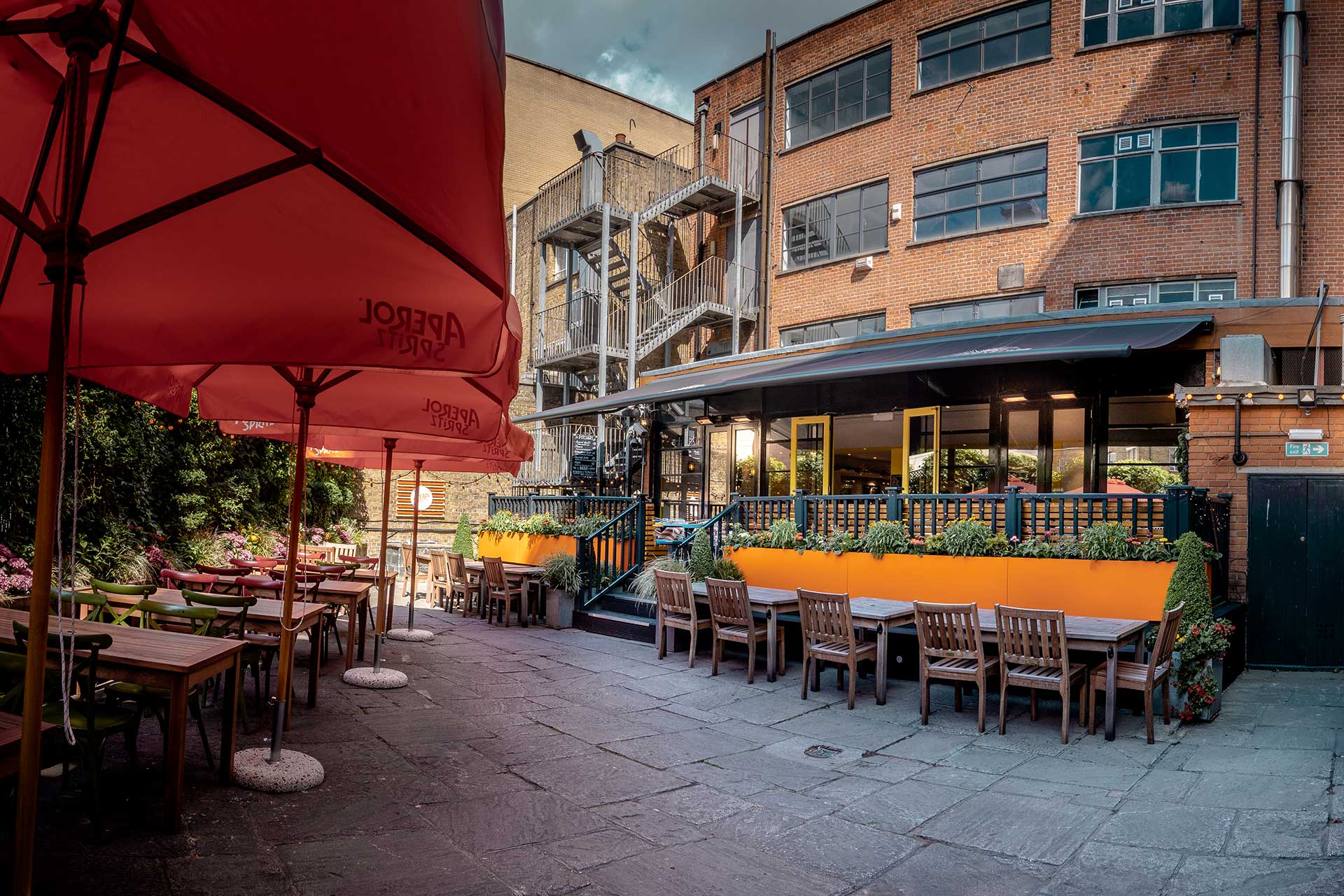 The Fence, Farringdon