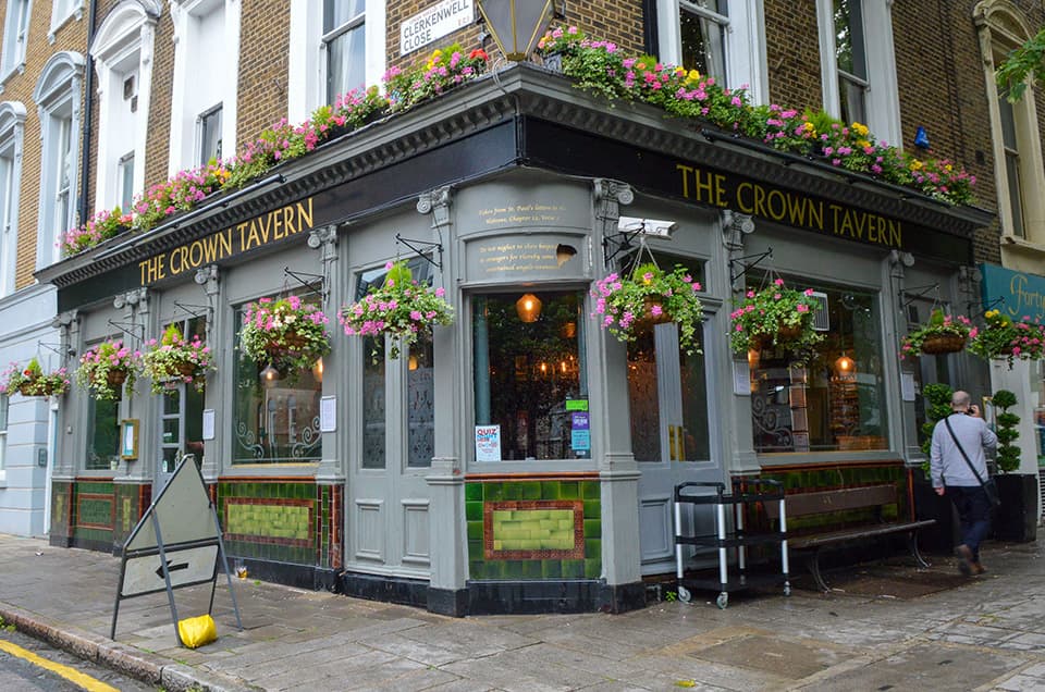 The Crown Tavern
