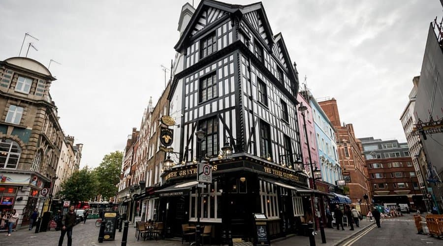 The Three Greyhounds