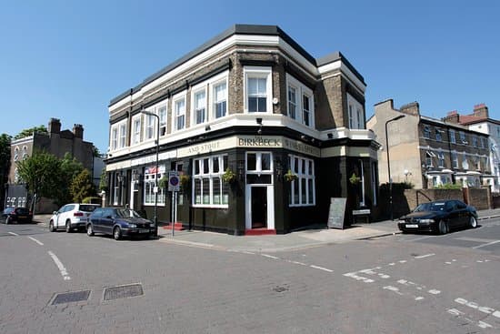 The Birkbeck Tavern